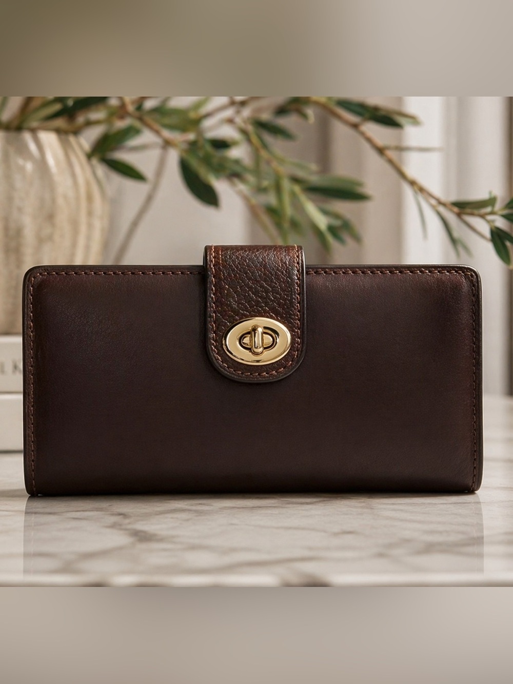 Vintage Coach Dark Brown Leather Wallet with Gold Turnlock